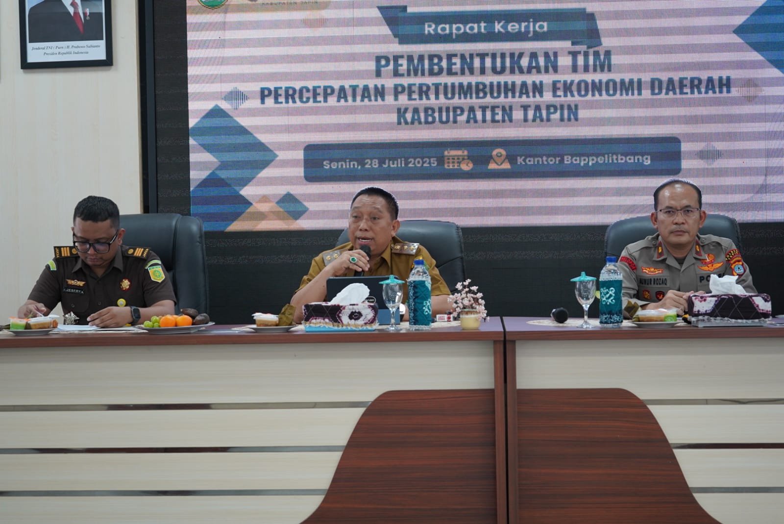 Pemkab Tapin Bentuk Tim Percepatan Pertumbuhan Ekonomi Daerah