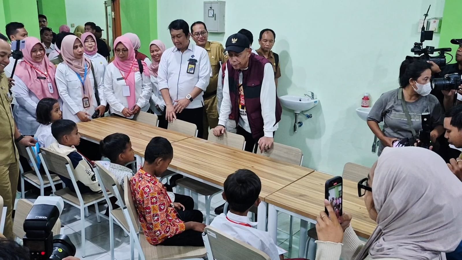 Wamensos Resmikan Sekolah Rakyat Dasar 2 di Solo, Tampung 50 Siswa dari Keluarga Tak Mampu